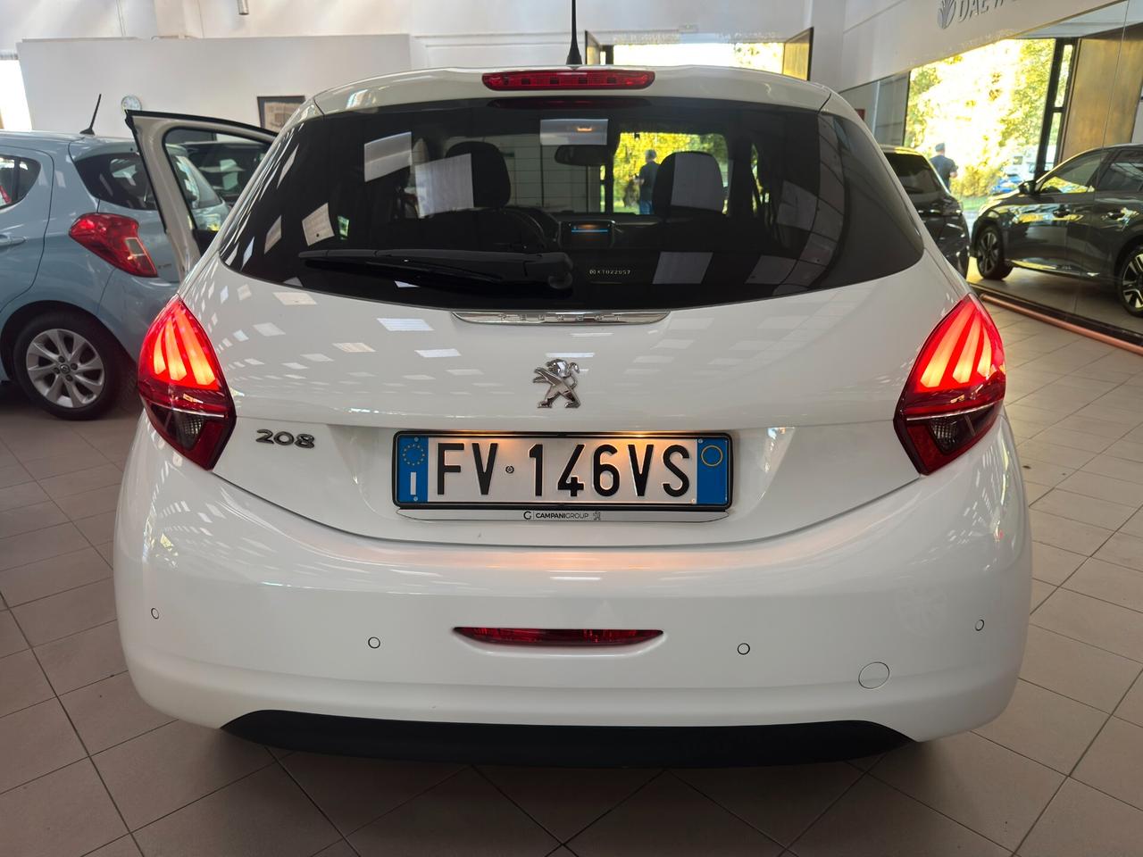 Peugeot 208 PureTech 82 Stop&Start 5 porte Allure - EDIZIONE LIMITATA: SIGNATURE