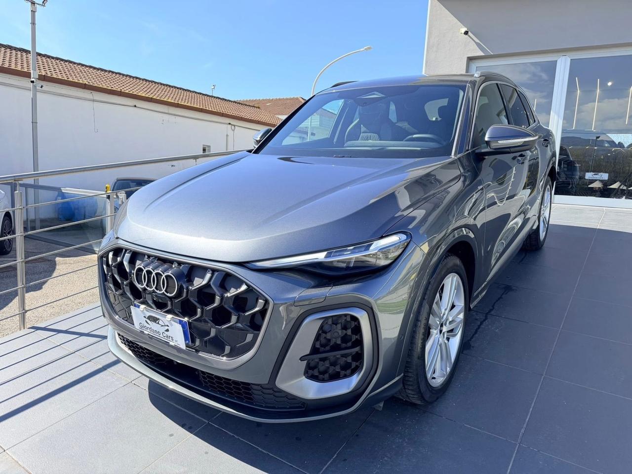 Audi Q5 TDI 150 kW mHEV+ S tronic quattro Launch edition line