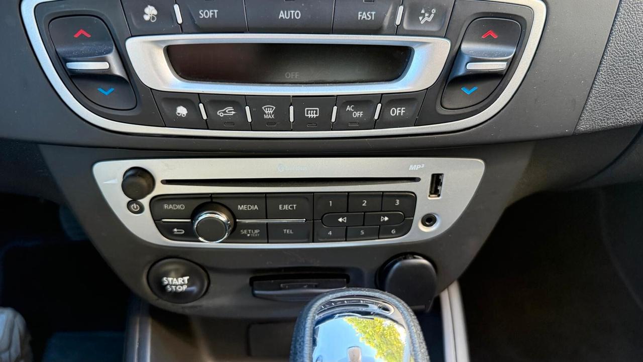 Renault Megane Mégane 1.5 dCi 110CV EDC Limited
