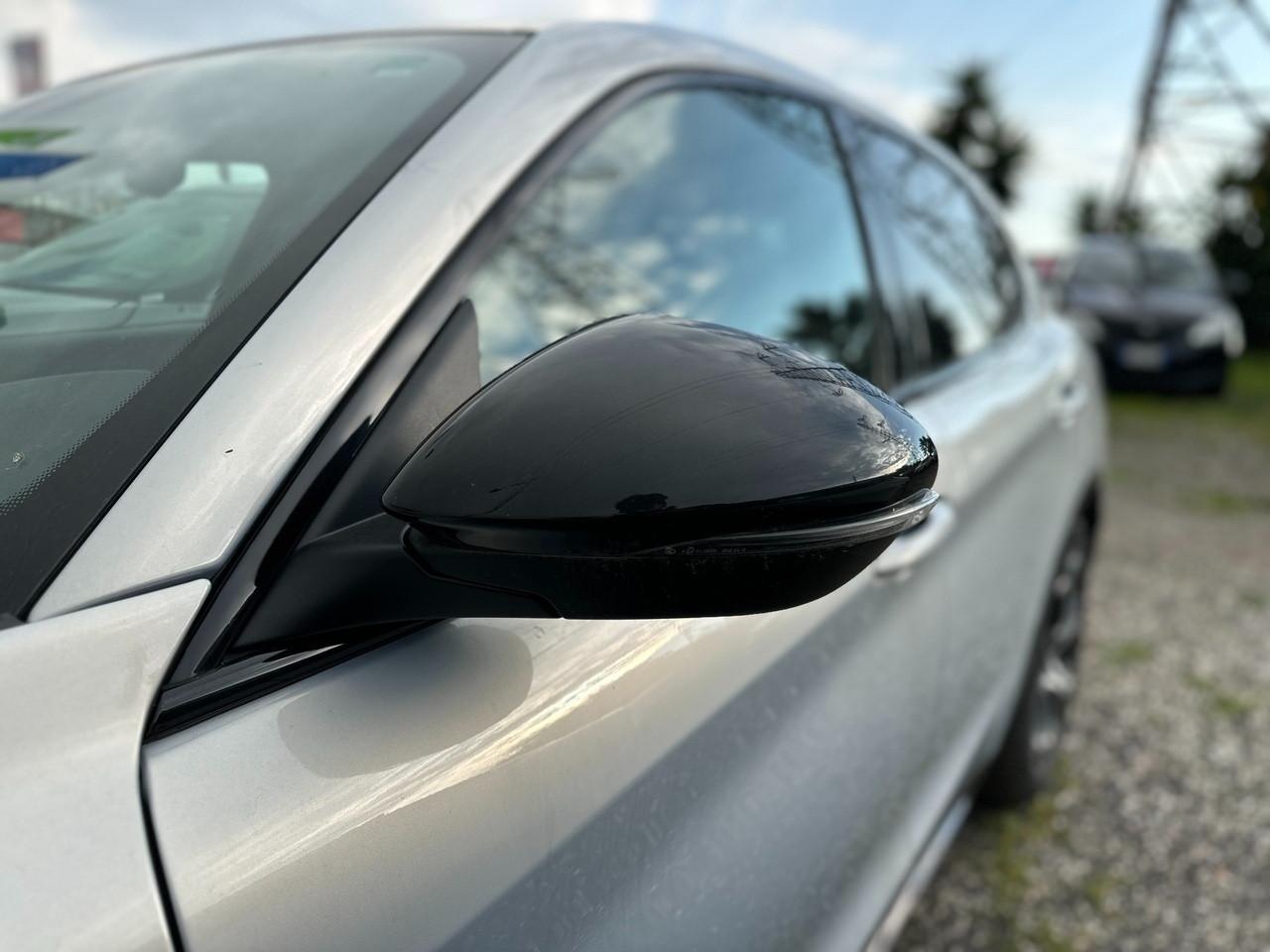 ALFA ROMEO Stelvio 2023 - Stelvio 2.2 t Veloce Q4 210cv auto