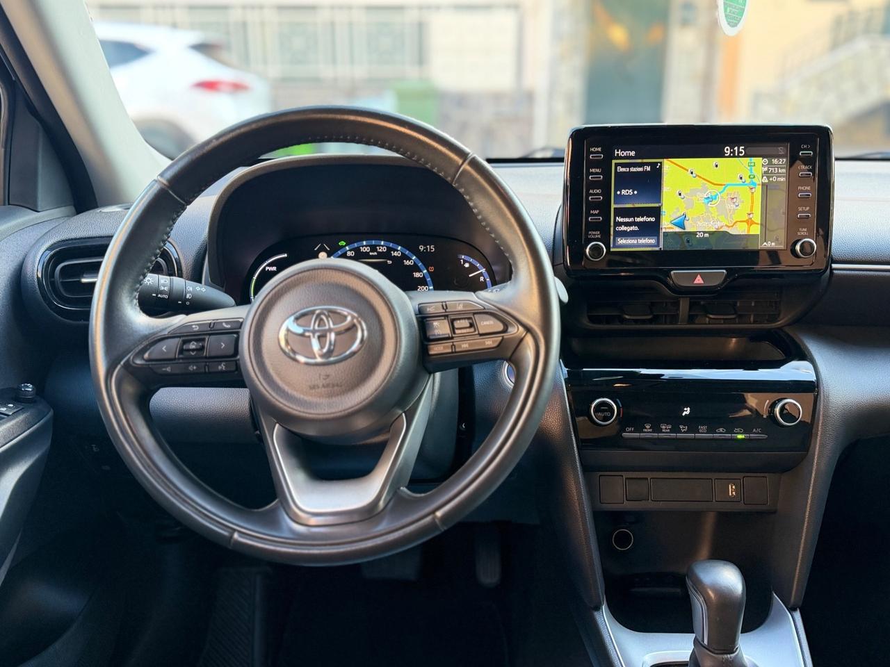 Toyota Yaris Cross 1.5 Hybrid E-CVT AWD Lounge