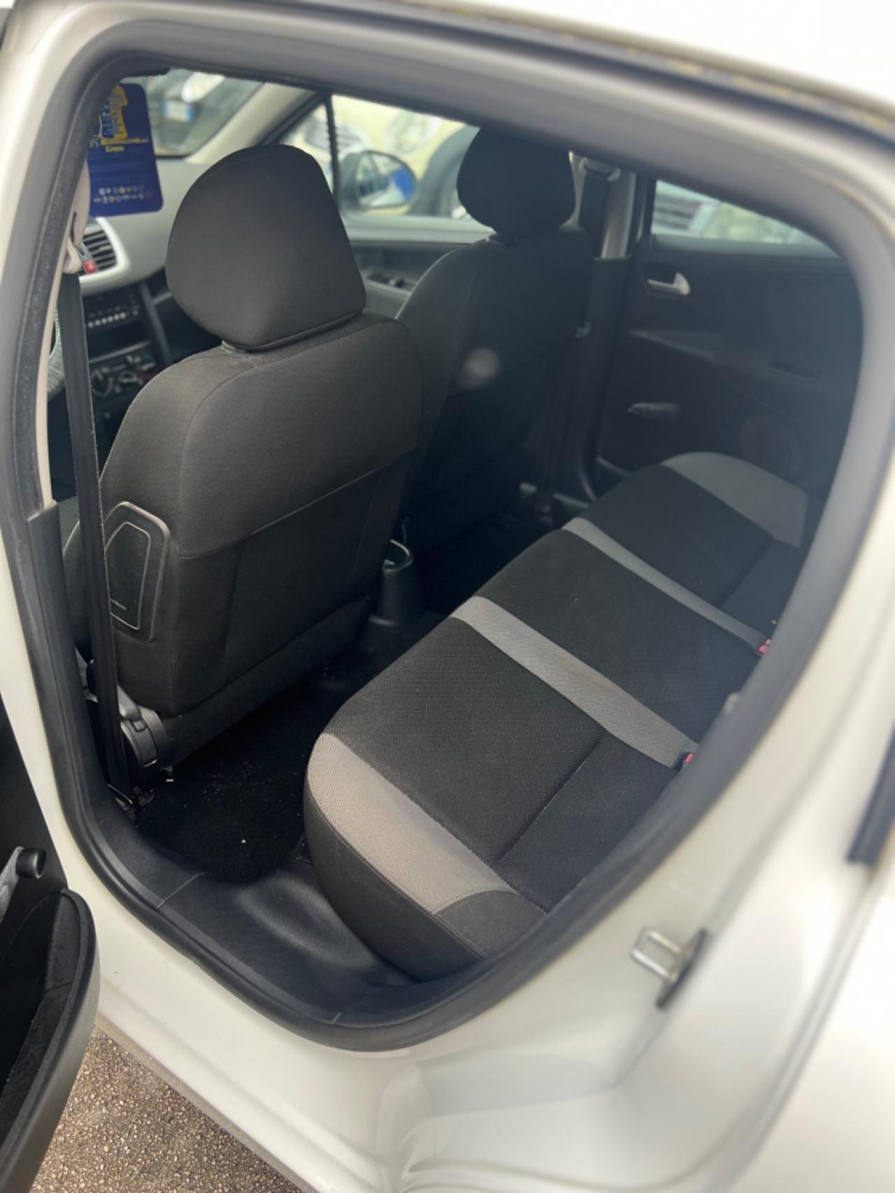 Peugeot 207 1.4 8V 75CV 5p. Energie Sport ECO GPL