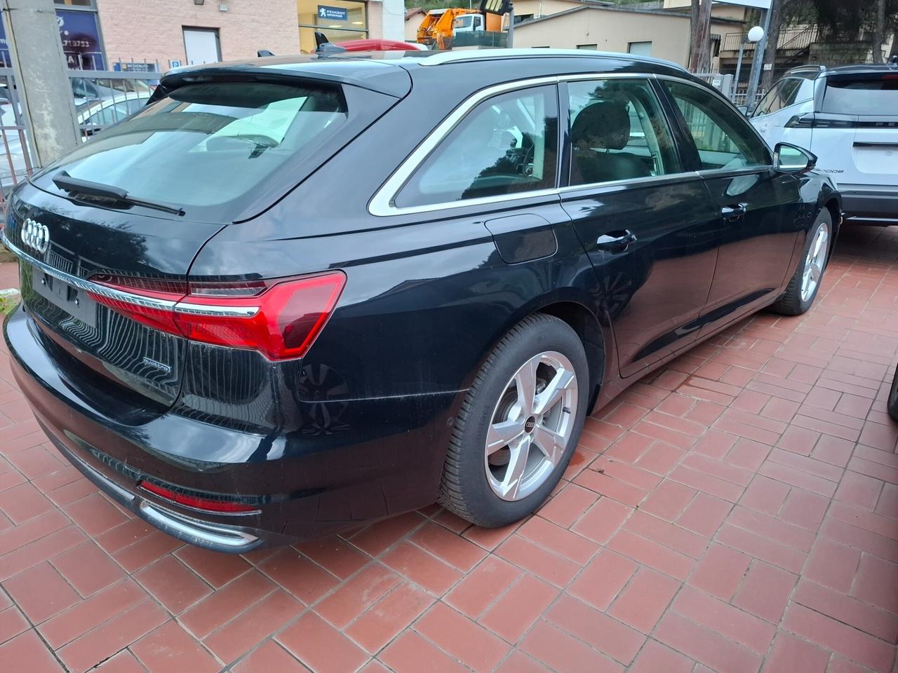 Audi A6 Avant 45 3.0 TDI quattro ultra S tronic Business Sport