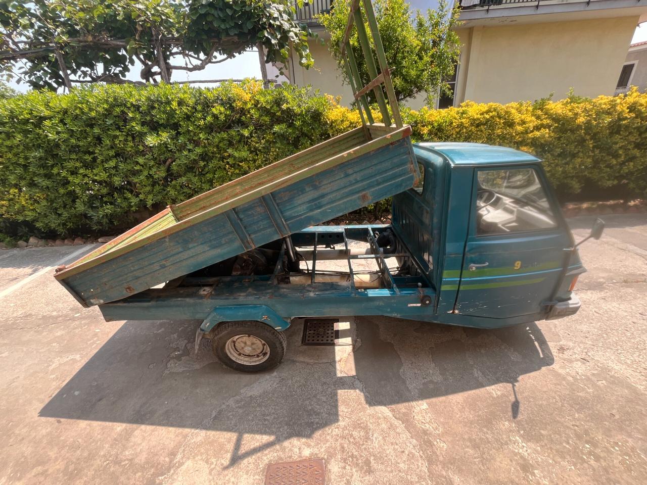 PIAGGIO APE MAX 9 QUINTALI RIBALTABILE DIESEL 1991