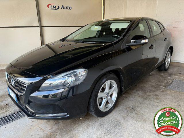 VOLVO V40 D2 1.6 Business