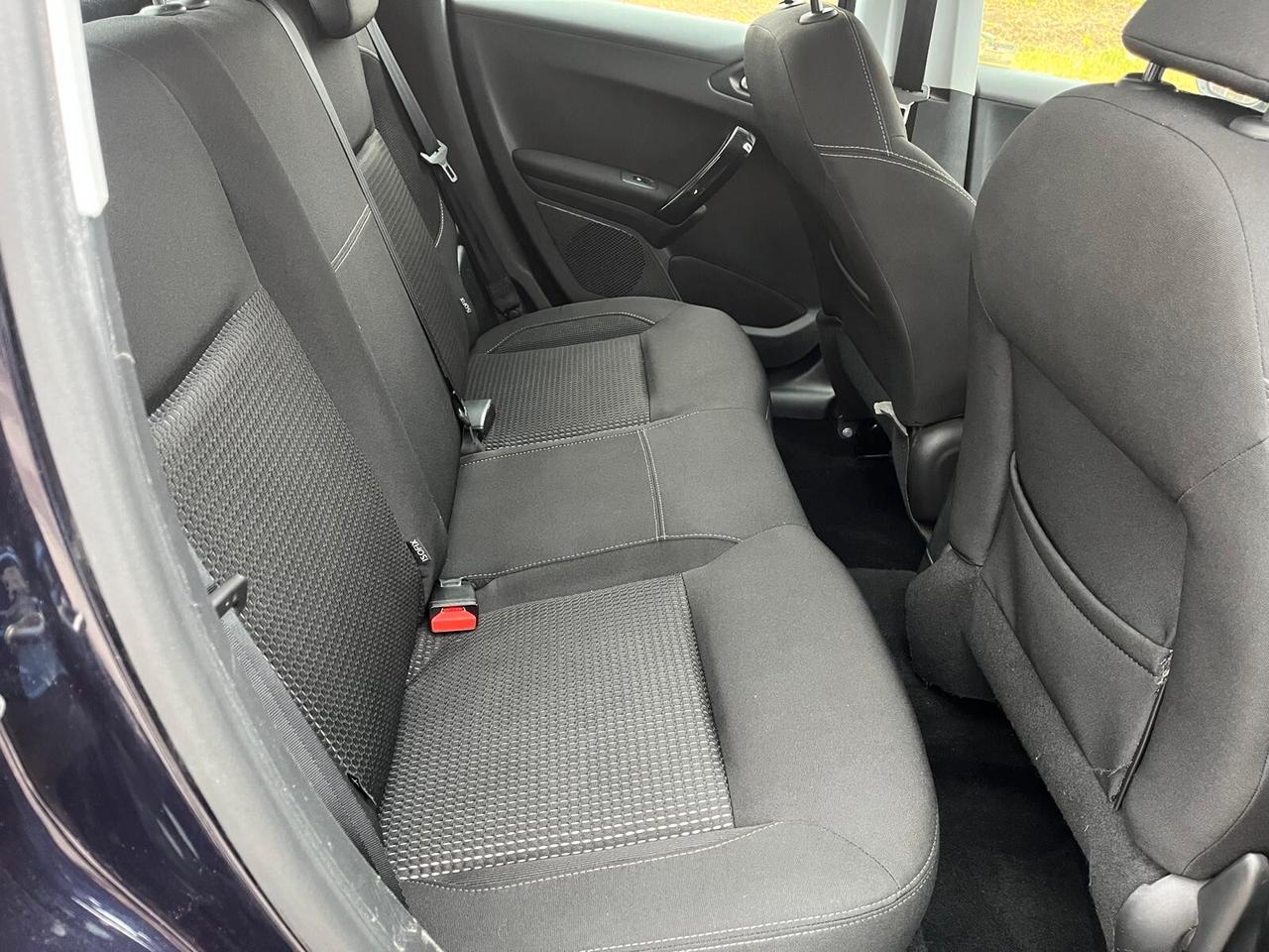 Peugeot 208 BlueHDi 75 5 porte Allure