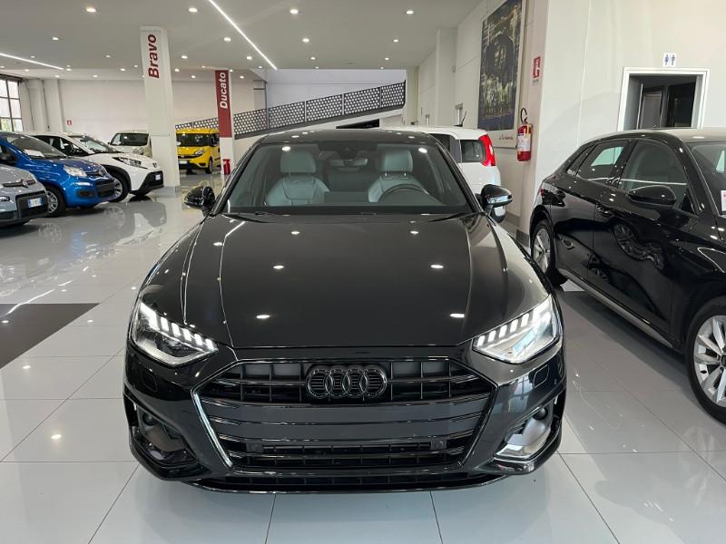 AUDI A4 35 TFSI S tronic Business Advanced