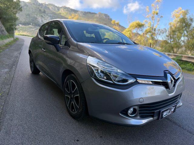 RENAULT Clio dCi 8V 90 CV Start&Stop 5 porte Energy Duel