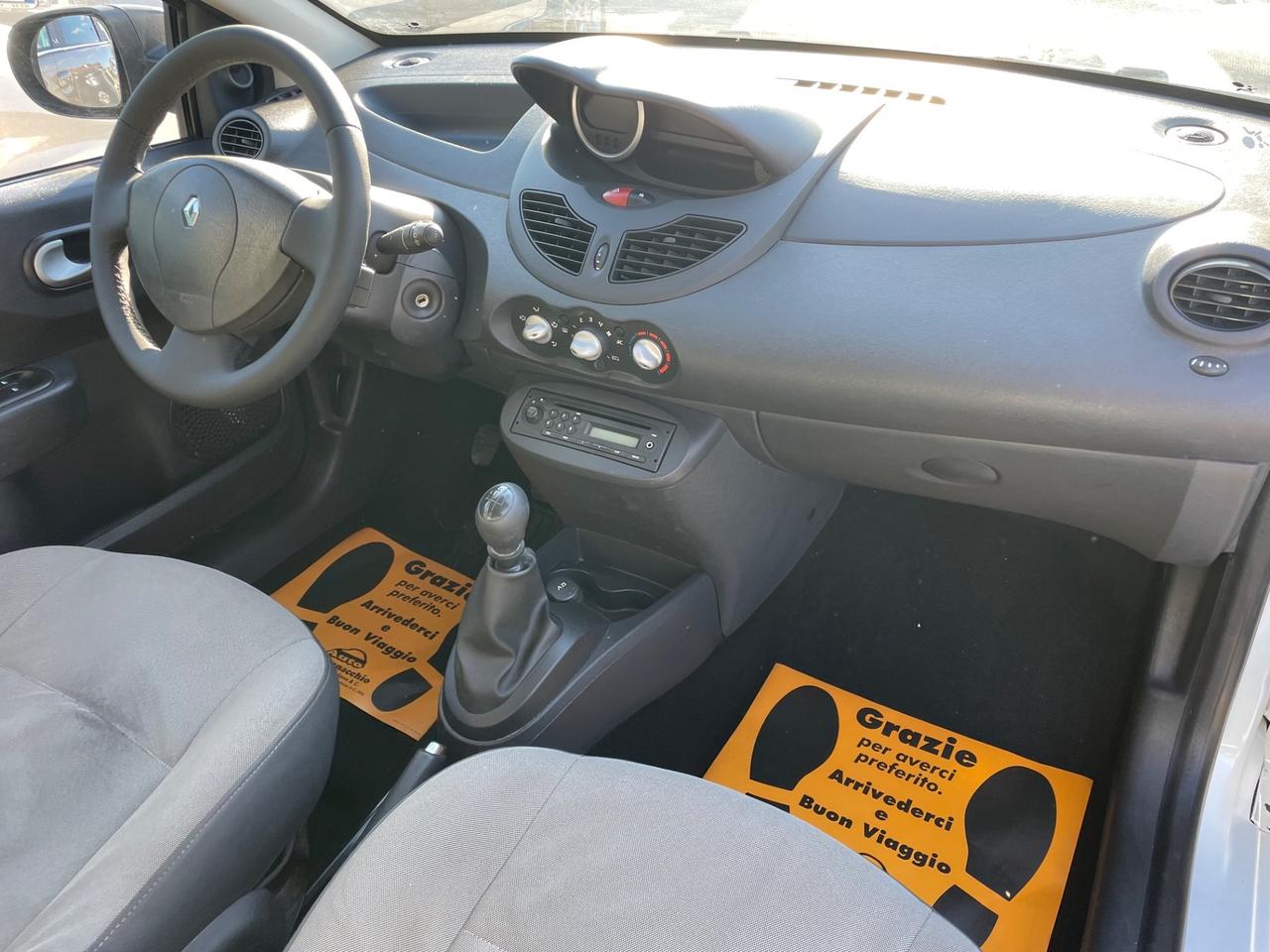 RENAULT TWINGO 1.2 BENZINA 75 (CV) 2010