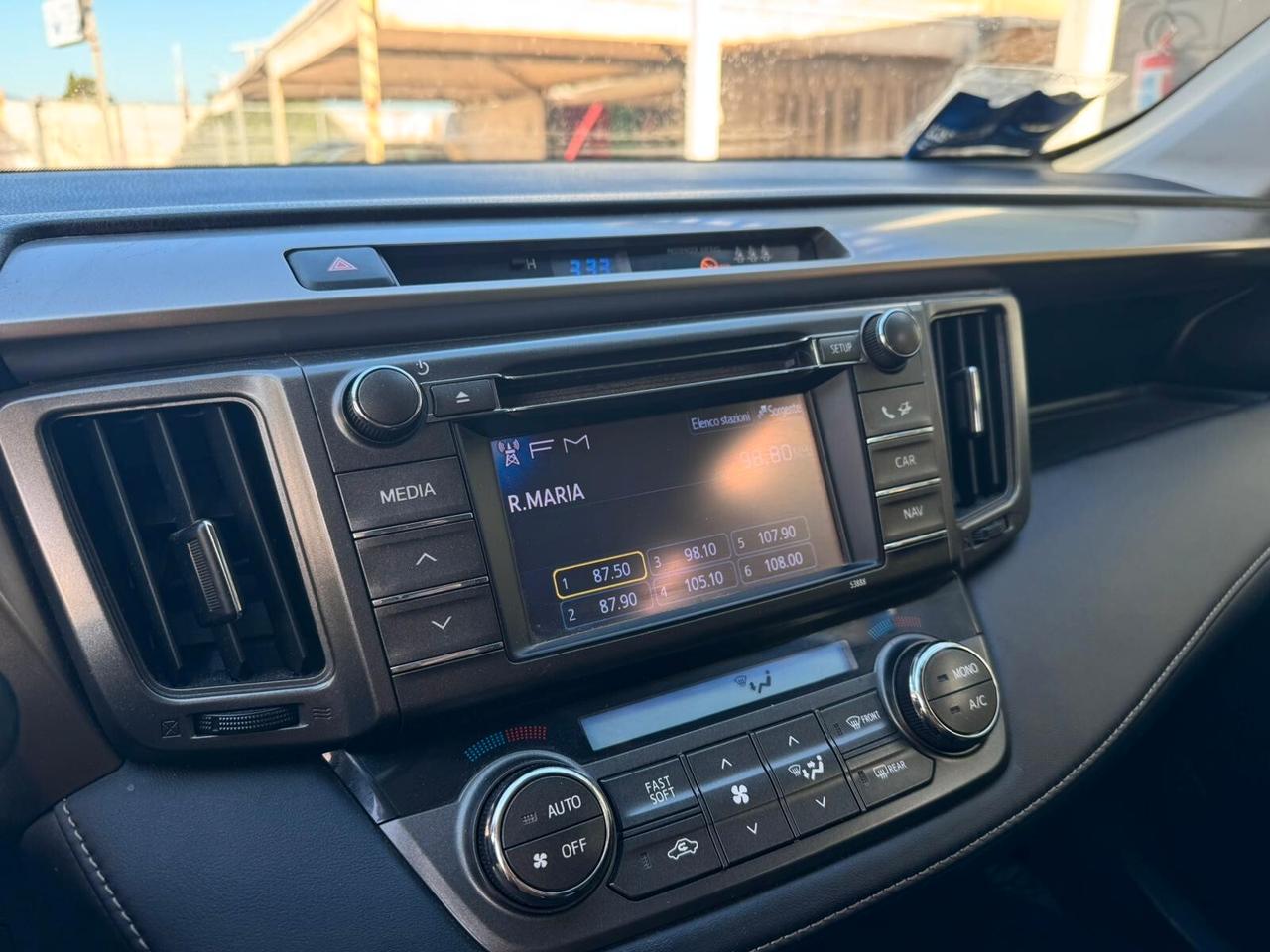 Toyota RAV4 2.0 D-4D 2WD Active