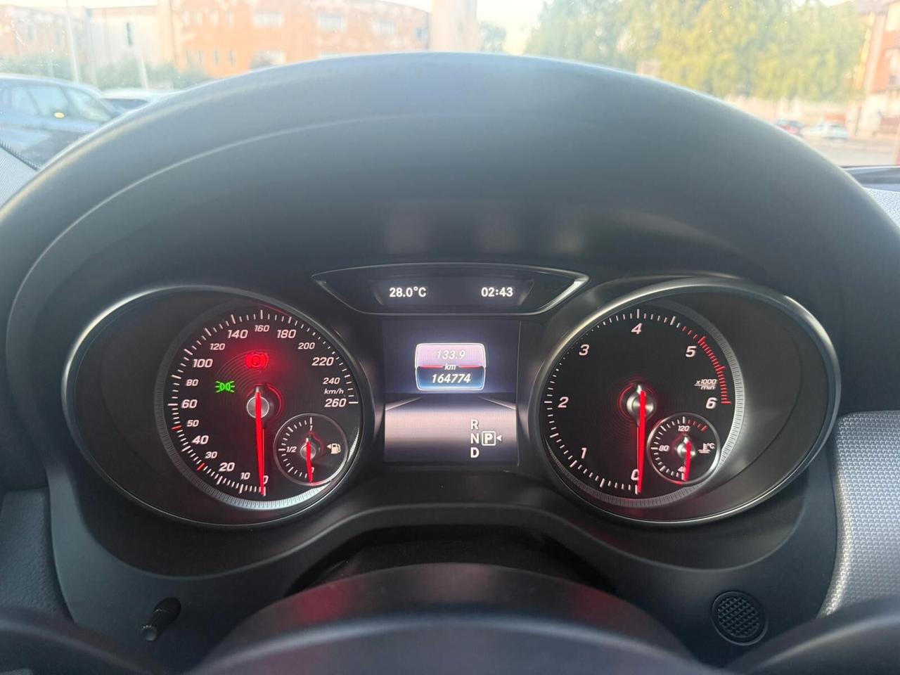 Mercedes-benz GLA 200CDI SPORT