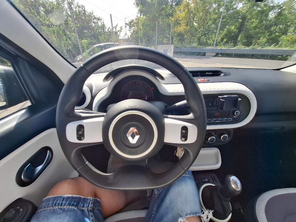 RENAULT TWINGO 1.0 70CV LOVELY