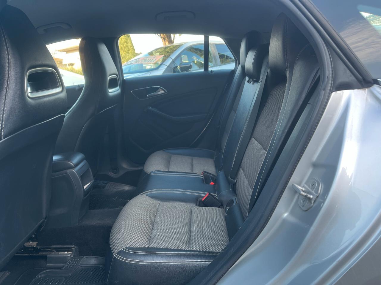 Mercedes-benz CLA 180 d S.W. Automatic Sport