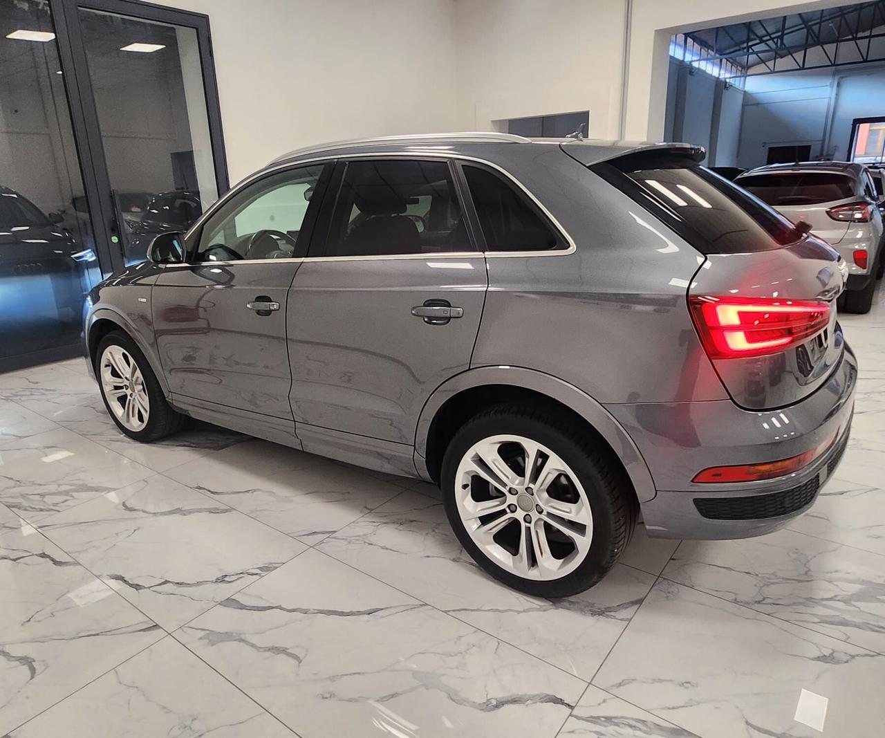 Audi Q3 2.0 TDI 150 CV quattro S line Edition