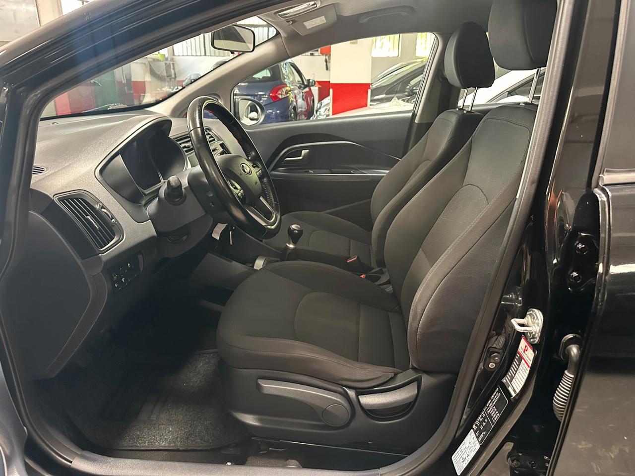 Kia Rio 1.2 CVVT 5p. Cool