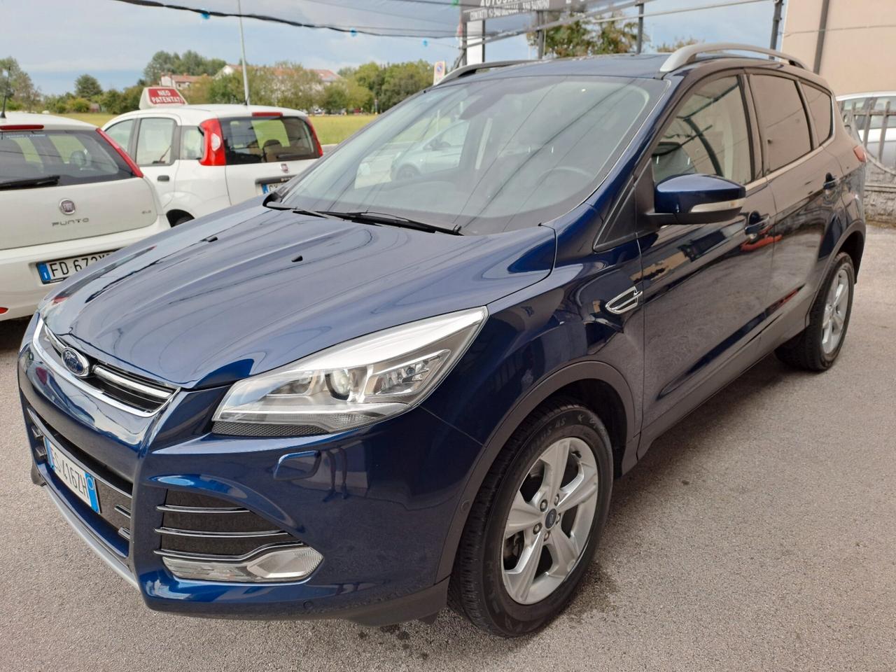 Ford Kuga 2.0 TDCI 140CV 4WD Titanium - PANORAMA
