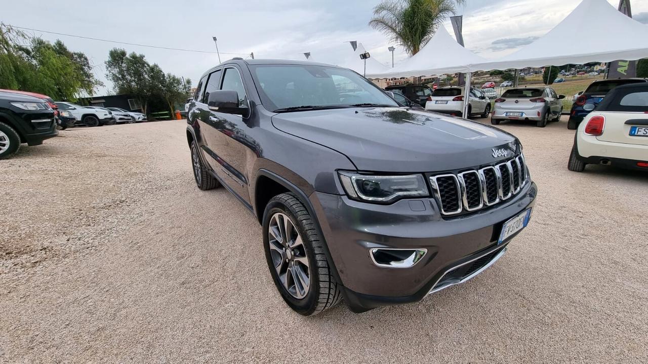 Jeep Grand Cherokee Grand Cherokee 3.0 V6 CRD 250 CV Multijet II Limited