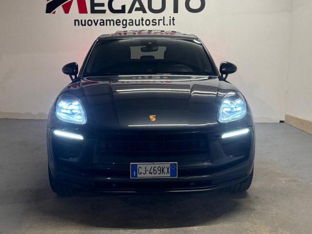PORSCHE Macan 2.0