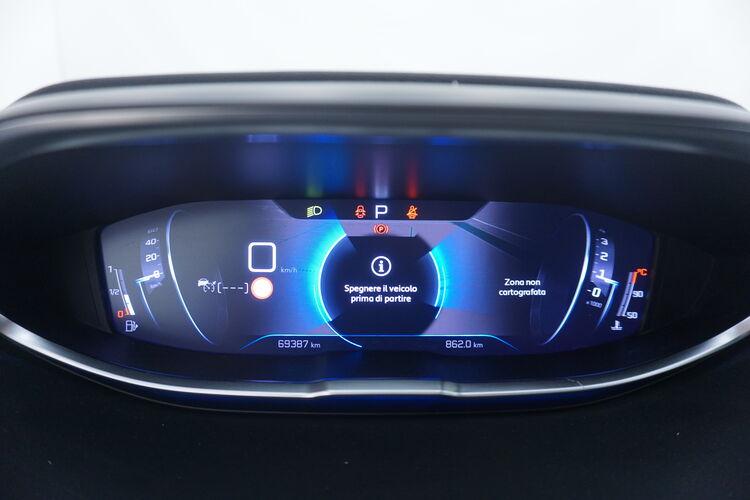 Peugeot 5008 GT EAT8 BR113788 1.5 Diesel 131CV