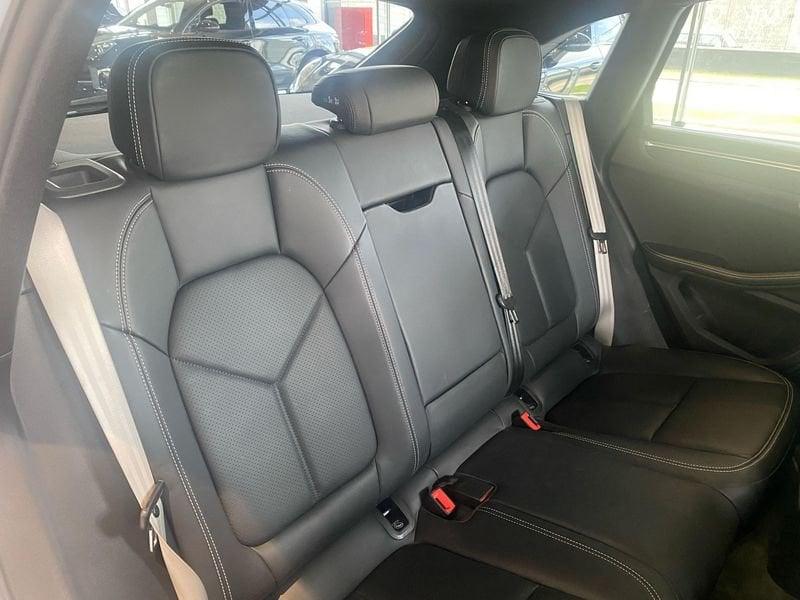 Porsche Macan 2.0 265 cv PDK - IVA Esposta