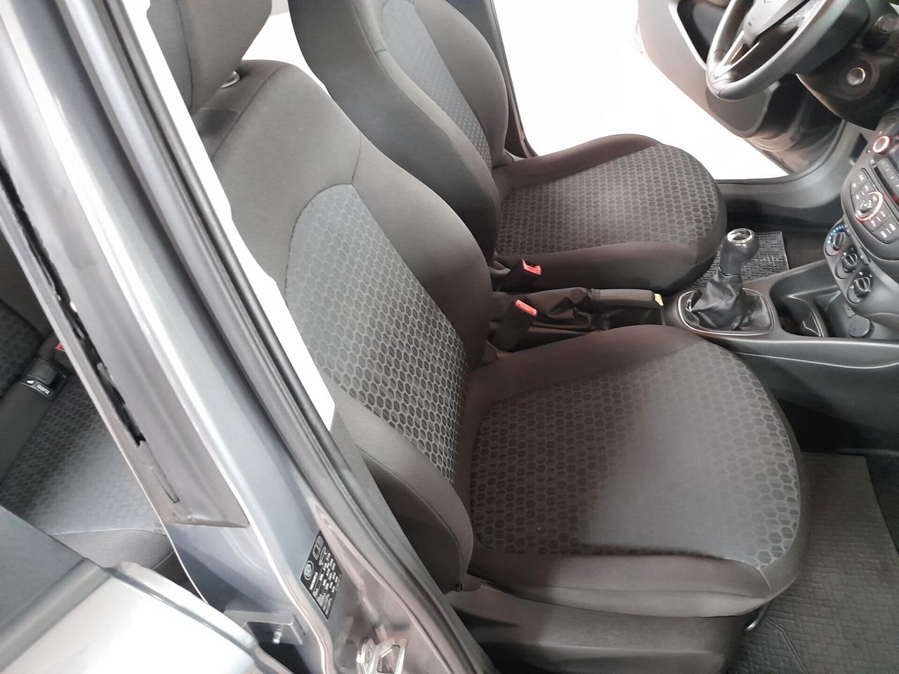 Opel Corsa 1.4 90CV 5 porte n-Joy
