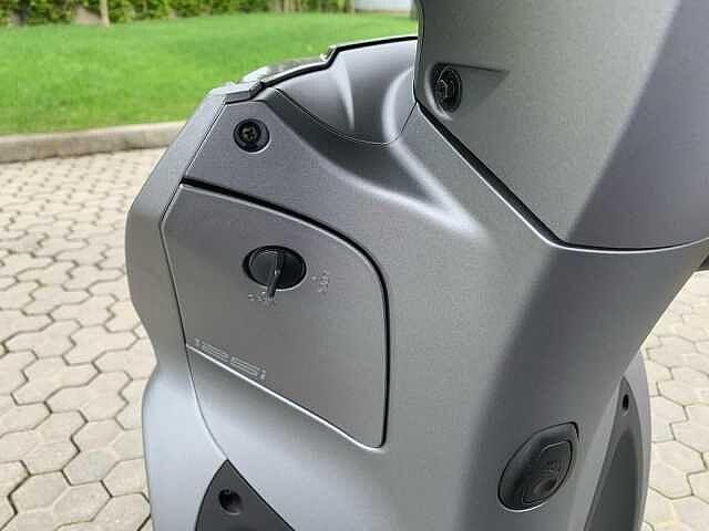 Kymco New People S125