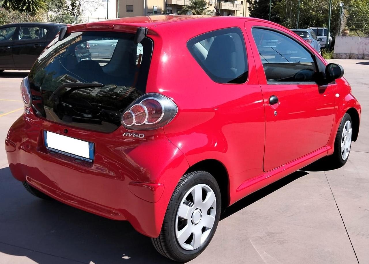 TOYOTA AYGO 1.0 SENZA UN GRAFFIO 12 MESI DI GARANZIA
