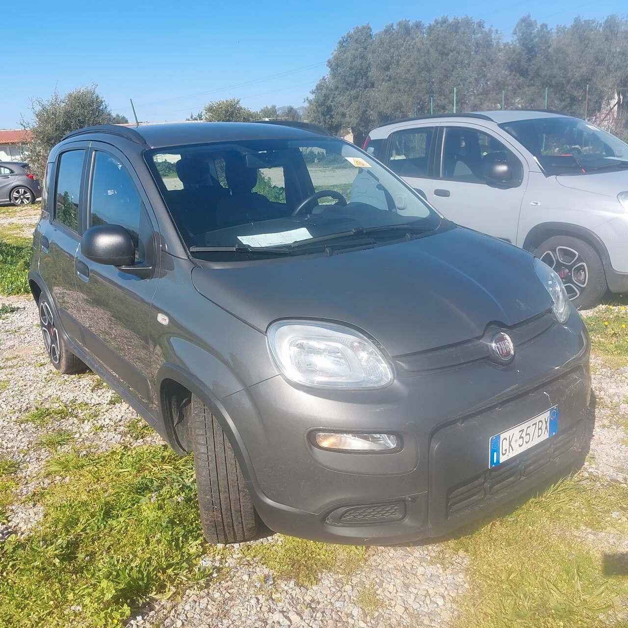 Fiat Panda 1.0 FireFly S&S Hybrid Red