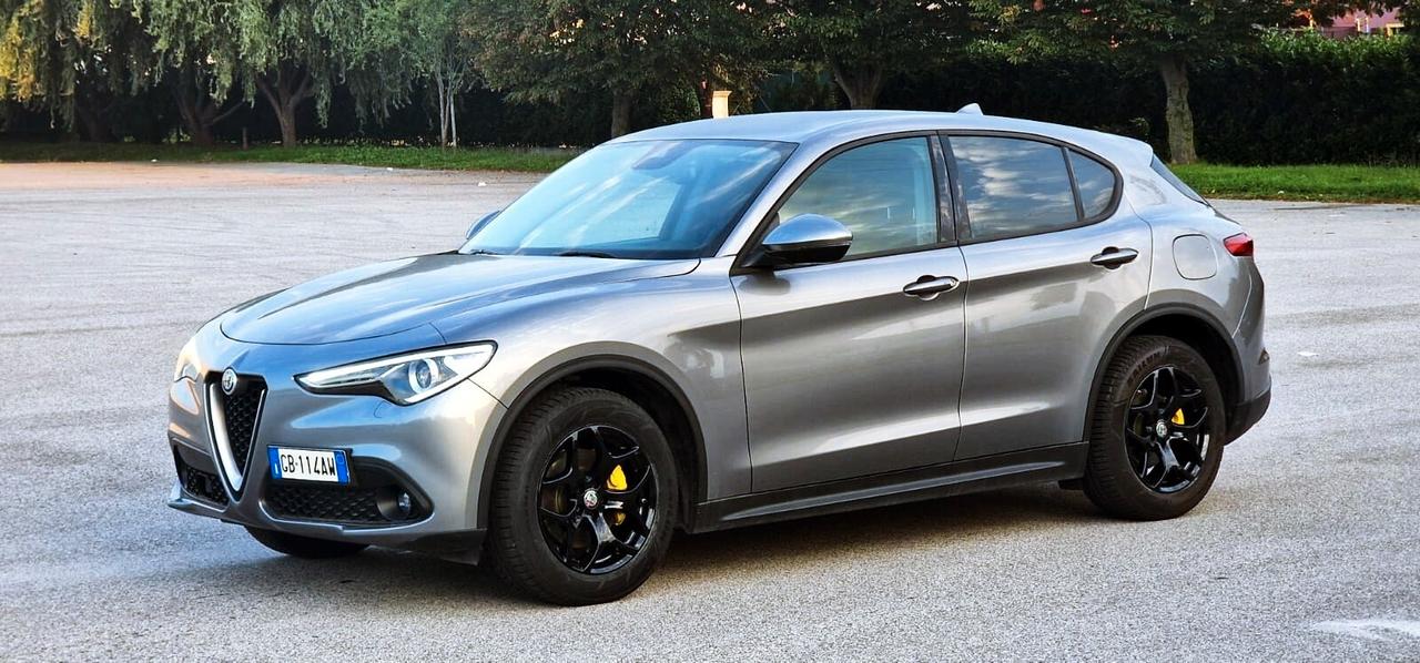 Alfa Romeo Stelvio 2.2 Turbodiesel 190 CV AT8 Q4