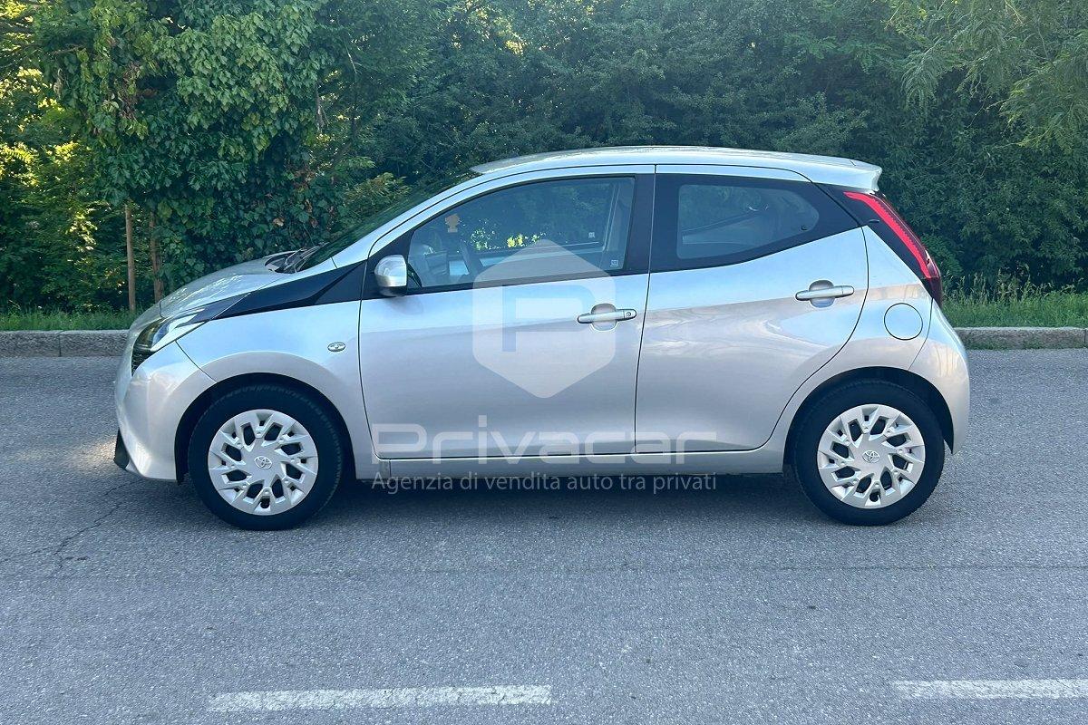 TOYOTA Aygo Connect 1.0 VVT-i 72 CV 5 porte x-cool