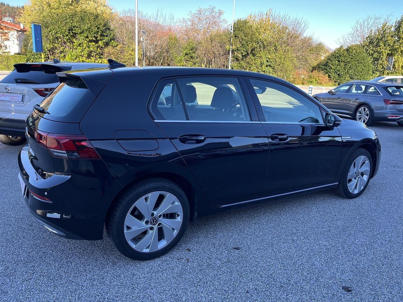 VW GOLF 8 2000 TDI 150 CV DSG
