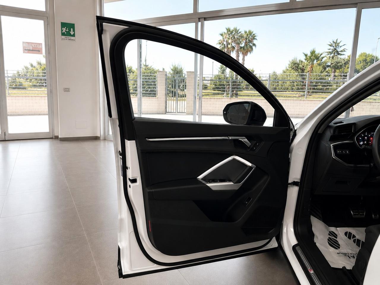 Audi Q3 SPB 35 TDI S tronic S-Line edition Black Line