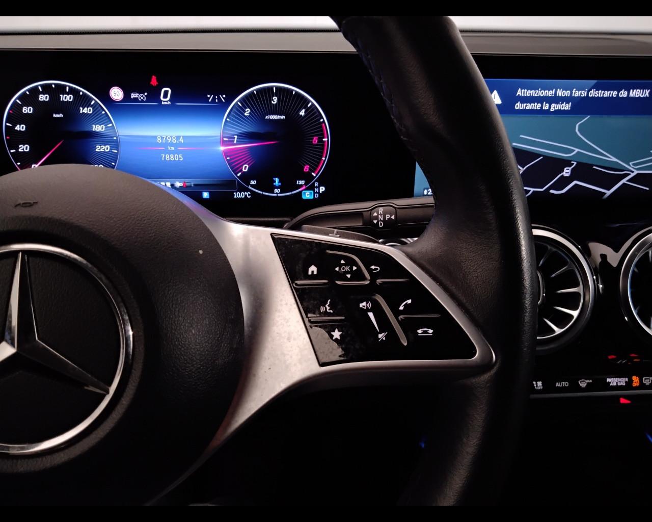 Mercedes-Benz GLB - X247 2023 - GLB 200 d Progressive Advanced Plus auto