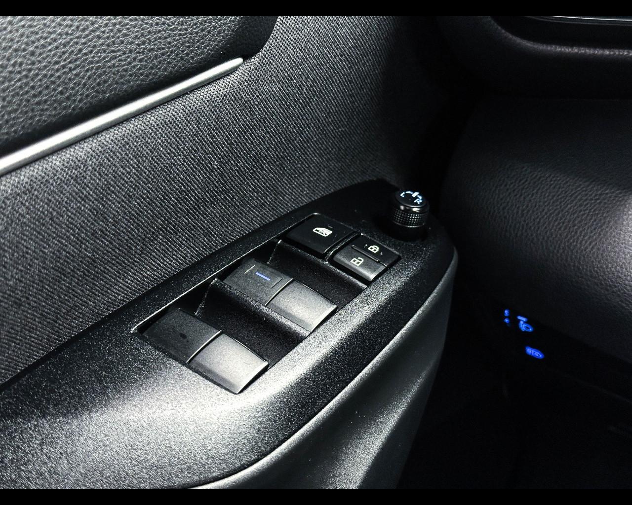 TOYOTA Yaris Cross - Yaris Cross 1.5 Hybrid 5p. E-CVT AWD-i Trend