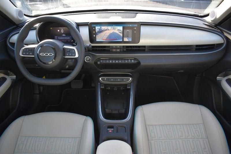 FIAT 600 1.2 Hybrid 100cv La Prima