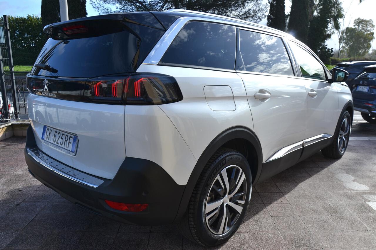 Peugeot 5008 1.5 HDi 130CV 7POSTI AUT.+NAV+LED+RCAM+PELLE+PDC