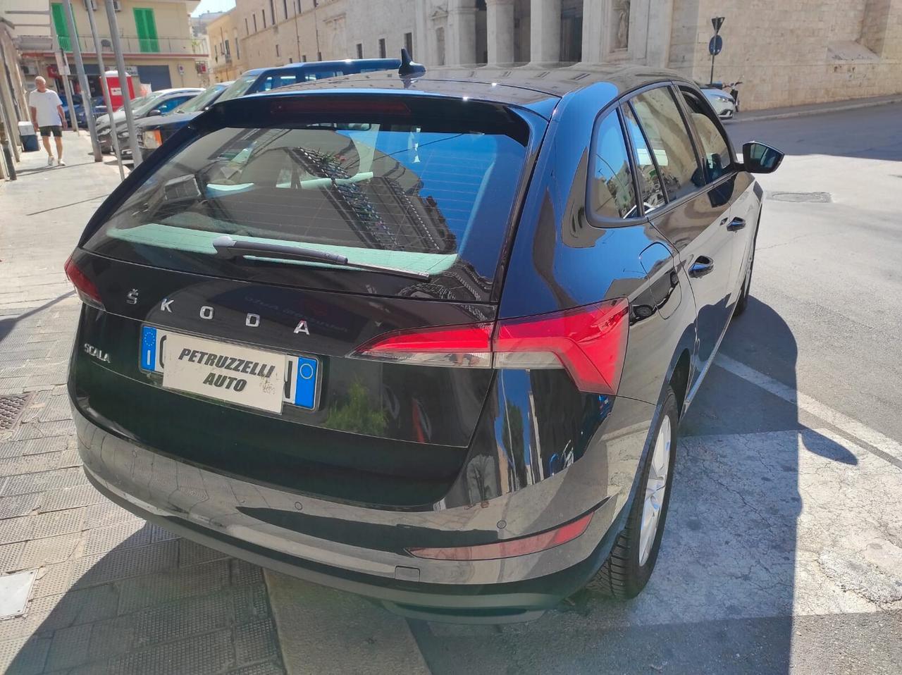 SKODA SCALA 1.0 TSI AMBITION UNIPRO/KMCERTIF/FULL
