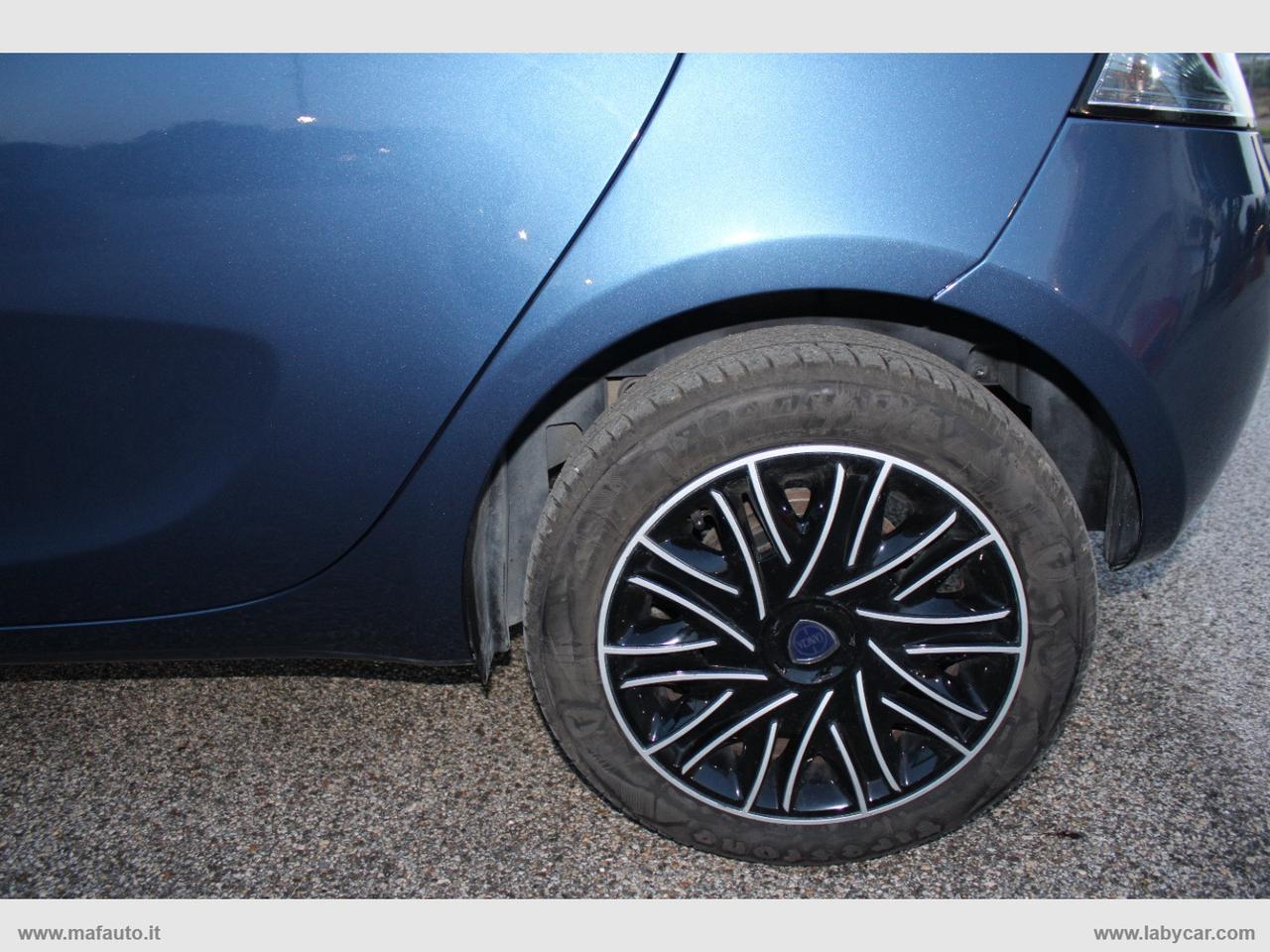 LANCIA Ypsilon 1.0 FireFly 5p.S&S Hyb. Eco Gold