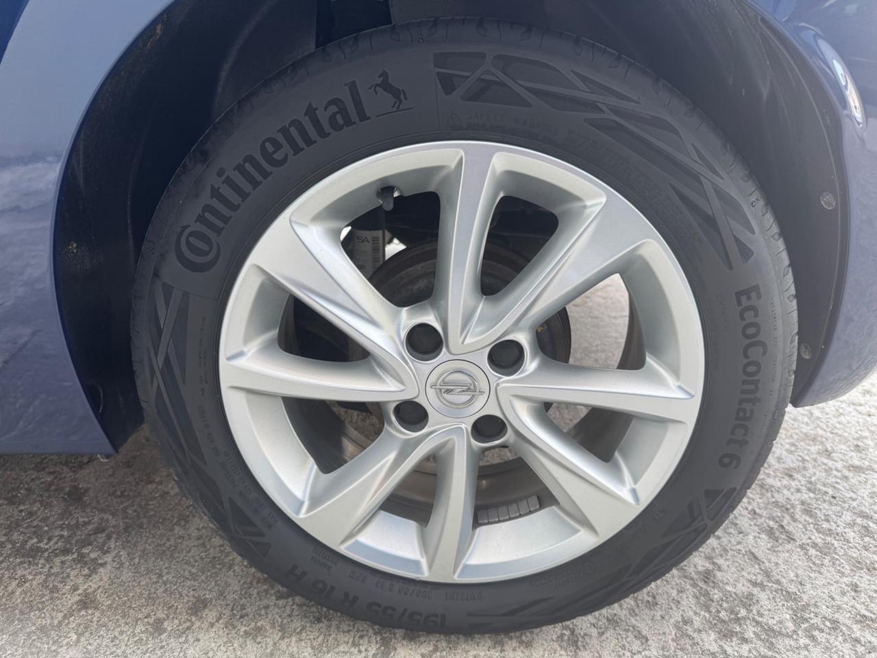 Opel Corsa 1.2 Elegance