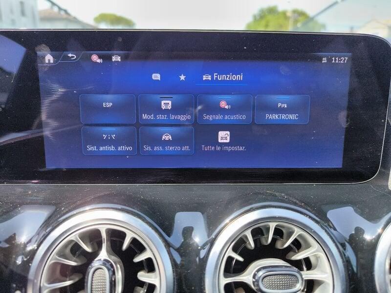 Mercedes-Benz GLA GLA 180 d AMG Line Advanced Plus