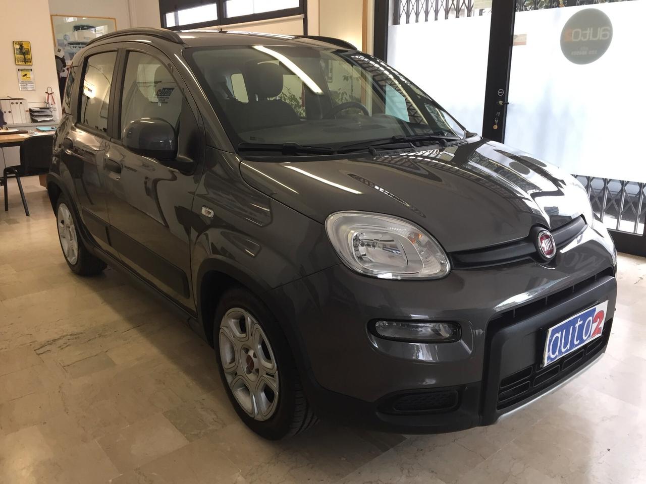 Fiat Panda 1.0 FireFly S&S Hybrid City Life x X NEOPATENTATI