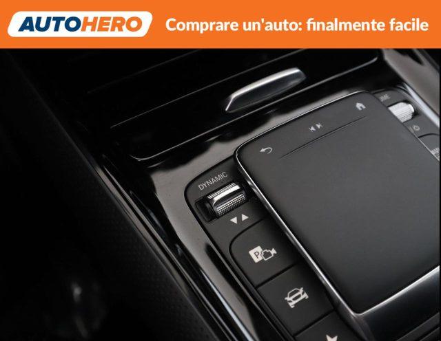 MERCEDES-BENZ GLA 180 Automatic Business