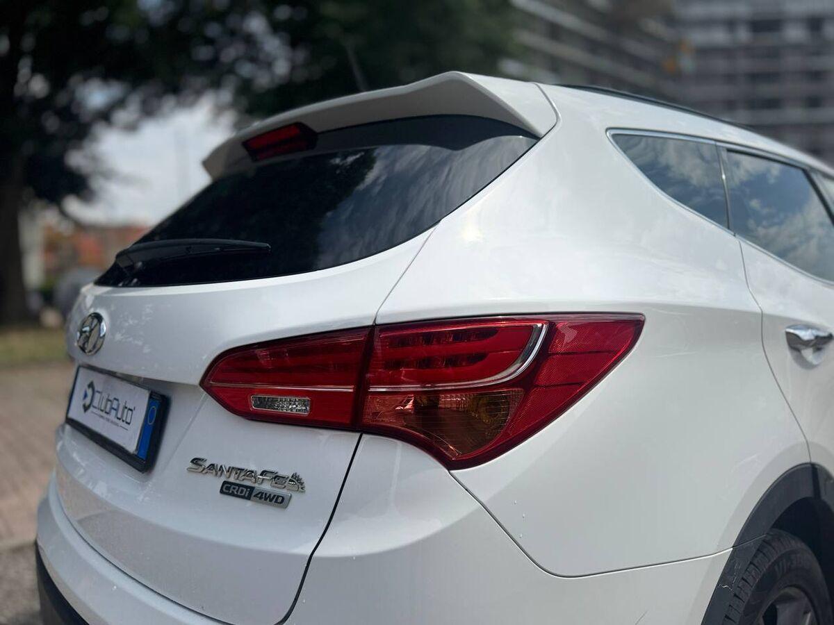 Hyundai Santa Fe III 2013 2.2 crdi Style 4wd auto