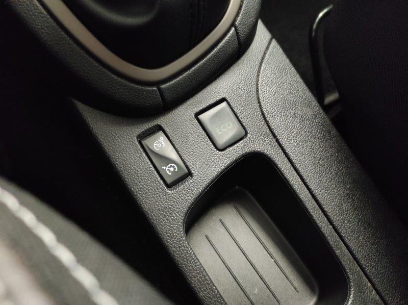 RENAULT Clio 4ª serie - Clio dCi 8V 90CV Start&Stop 5 porte Energy Intens