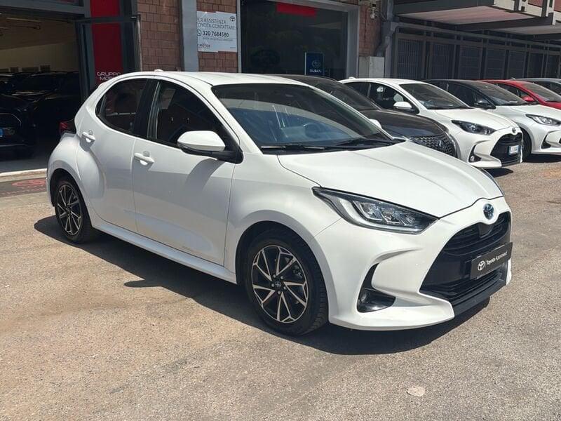 Toyota Yaris Hybrid Trend MY22