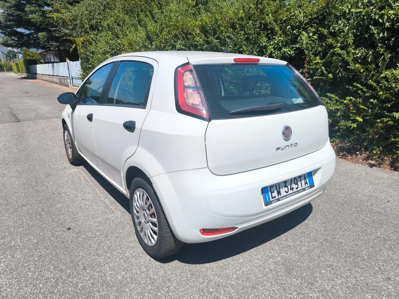 FIAT PUNTO 1,2 BENZINA- EURO 6 -OK NEOPATENTATI