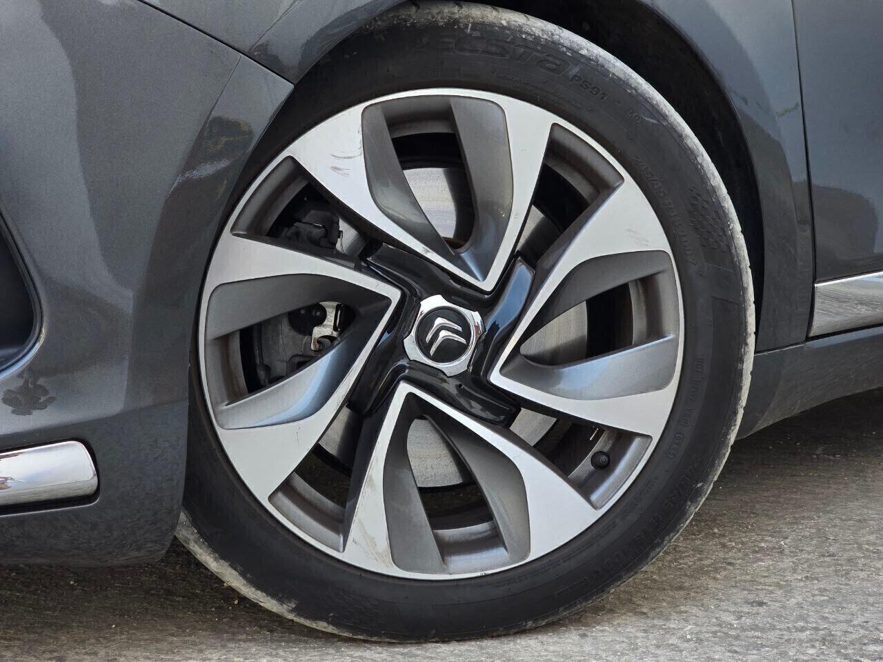 Citroen DS5 2.0 180 Audi Sport Chic auto