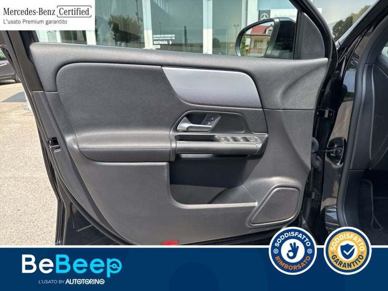 Mercedes-Benz GLA 180 D SPORT AUTO
