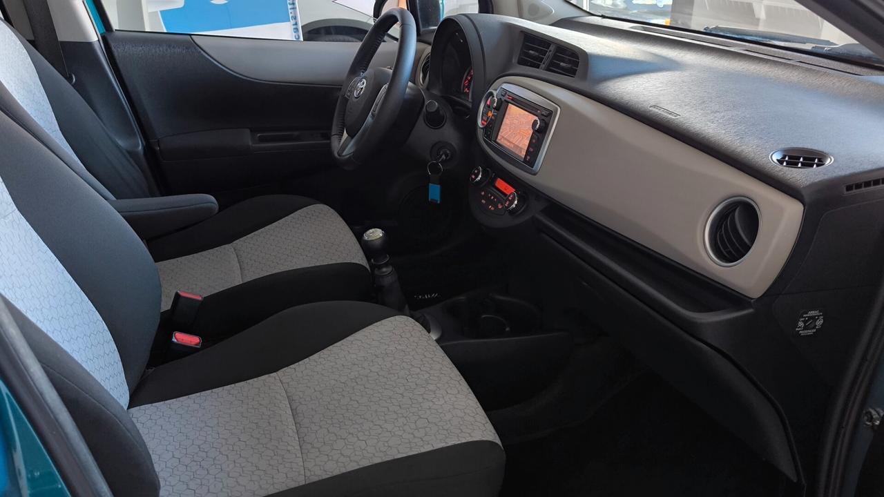 Toyota Yaris 1.4 D-4D 5 porte Lounge