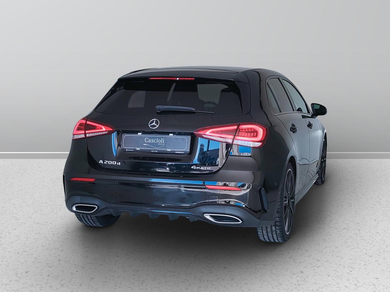 Mercedes-Benz Classe A - W177 2018 - A 200 d Premium Night edition 4matic auto